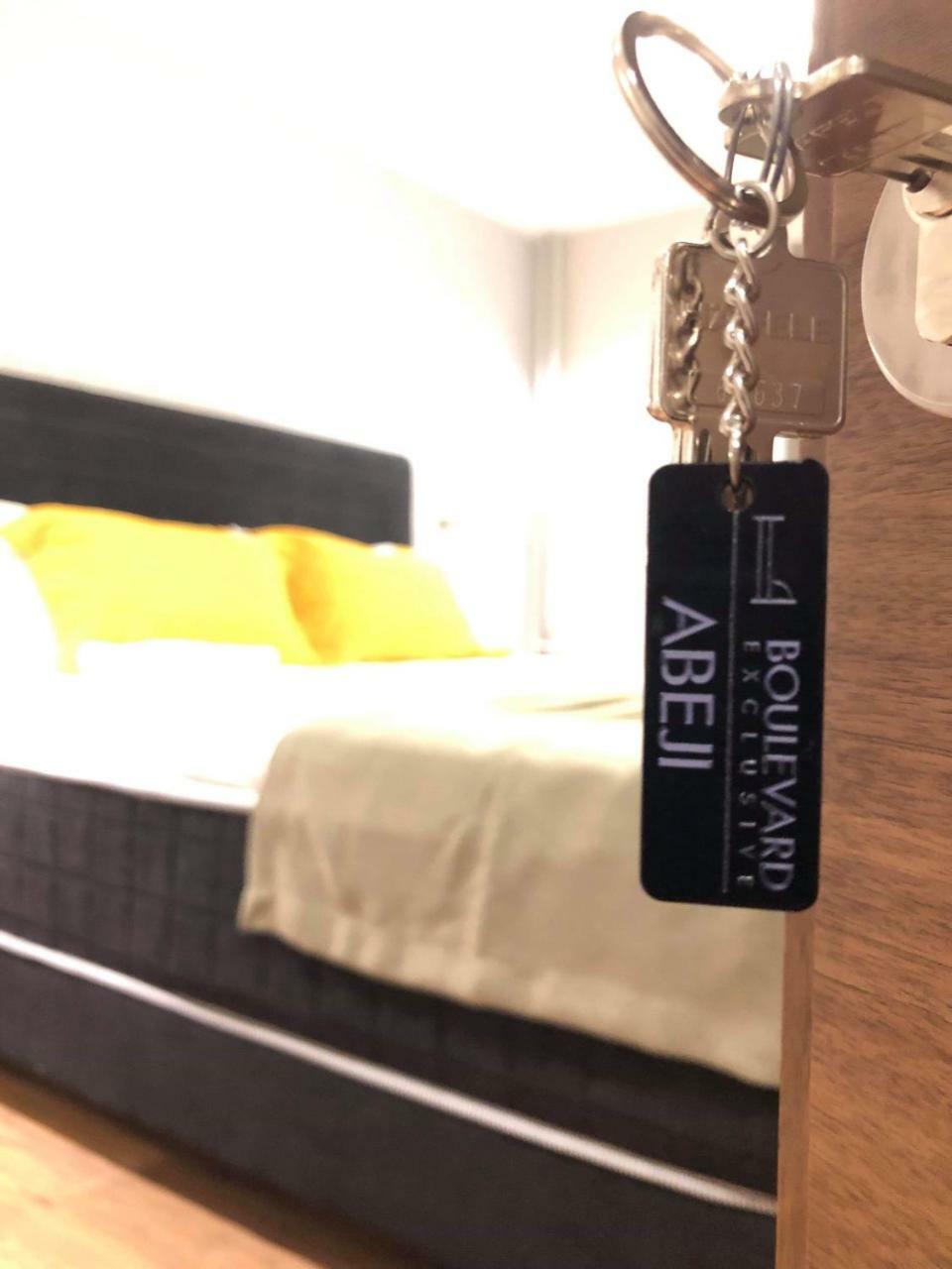Boulevard Exclusive Приштина Екстер'єр фото